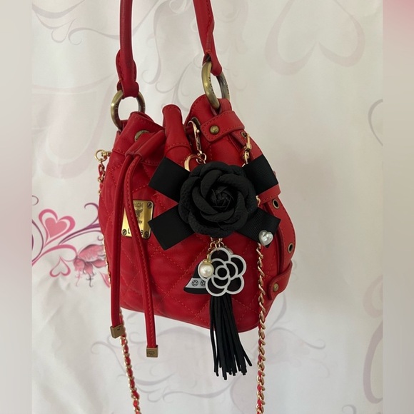 THREE PIECE CHARMS/KEYCHAINS - Picture 8 of 8